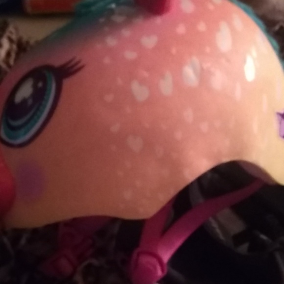 Small - Picture 2 of 3